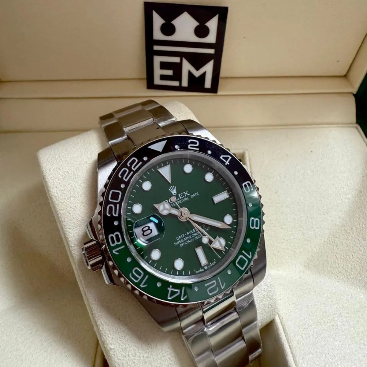 Rolex GMT-Master II 126729 VTNR – Grün/Schwarze Keramik
