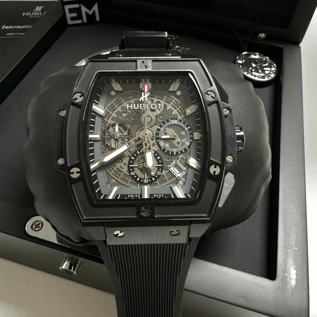 Hublot Spirit of Big Bang Schwarz Skeleton