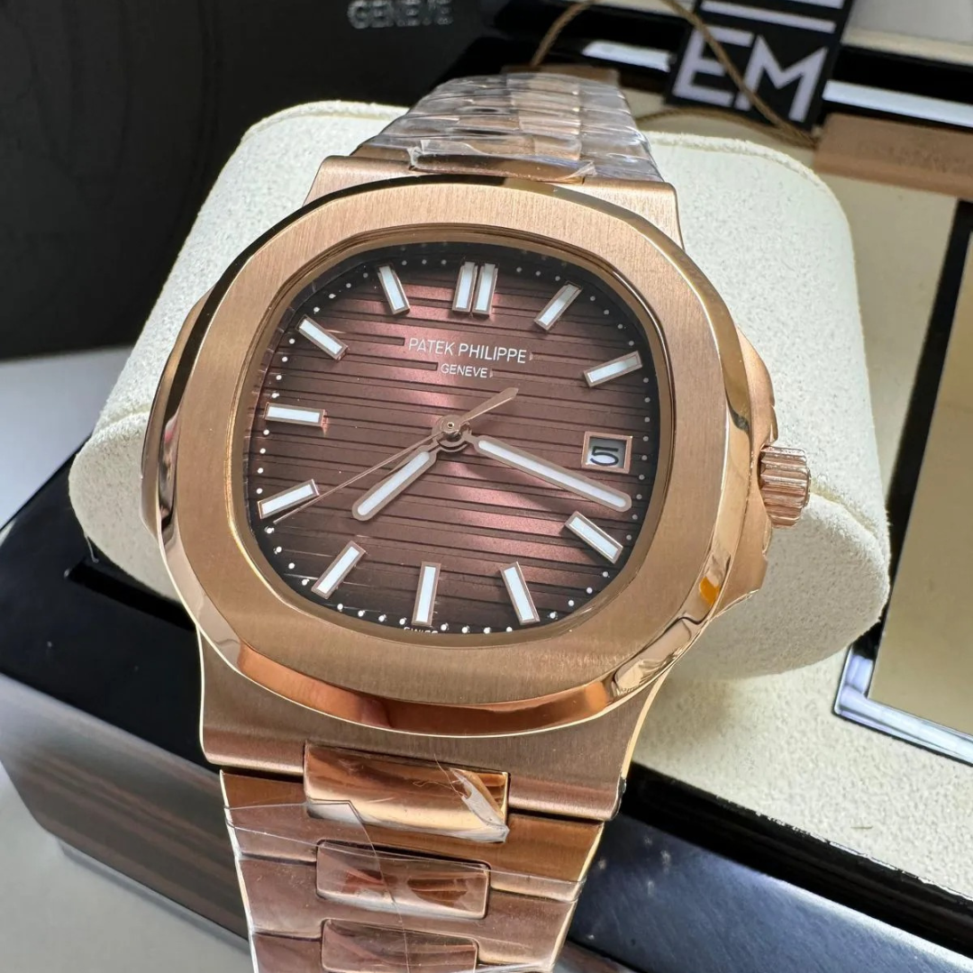Patek Philippe Nautilus Roségold Automatik