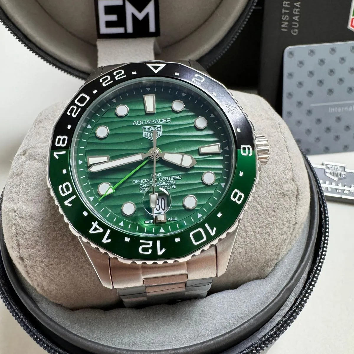 Tag Heuer Aquaracer Professional 300 GMT Grün – Automatik