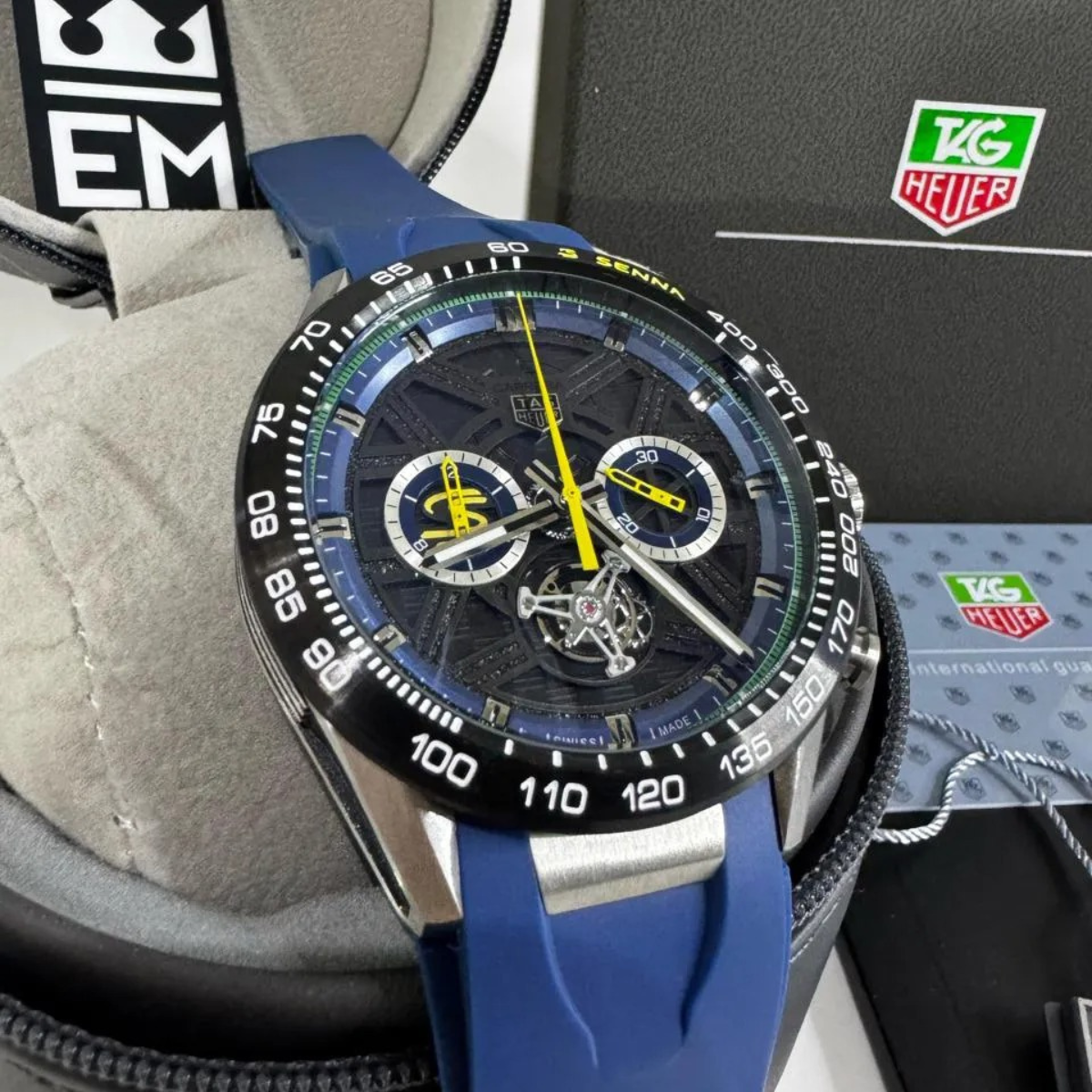 TAG Heuer Carrera Senna Skelett Tourbillon – Blau Gelb