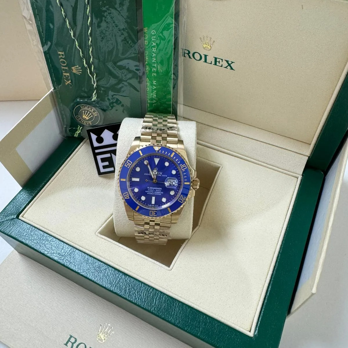 Rolex Submariner 40 – Blaues Zifferblatt – Gelbgold