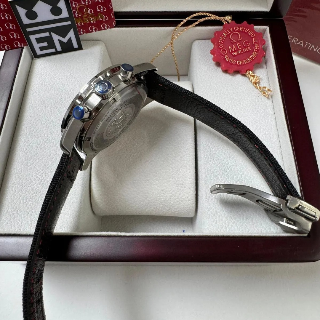 Omega Speedmaster Professional Moonwatch – Schwarz | Chronograph