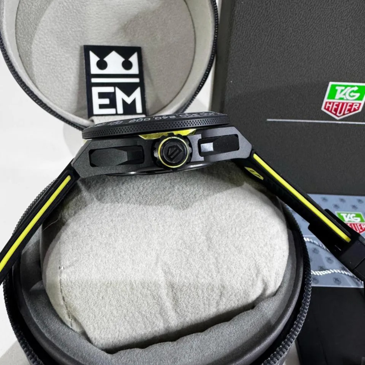 TAG Heuer Formula 1 Automatik Chronograph – Schwarz Gelb