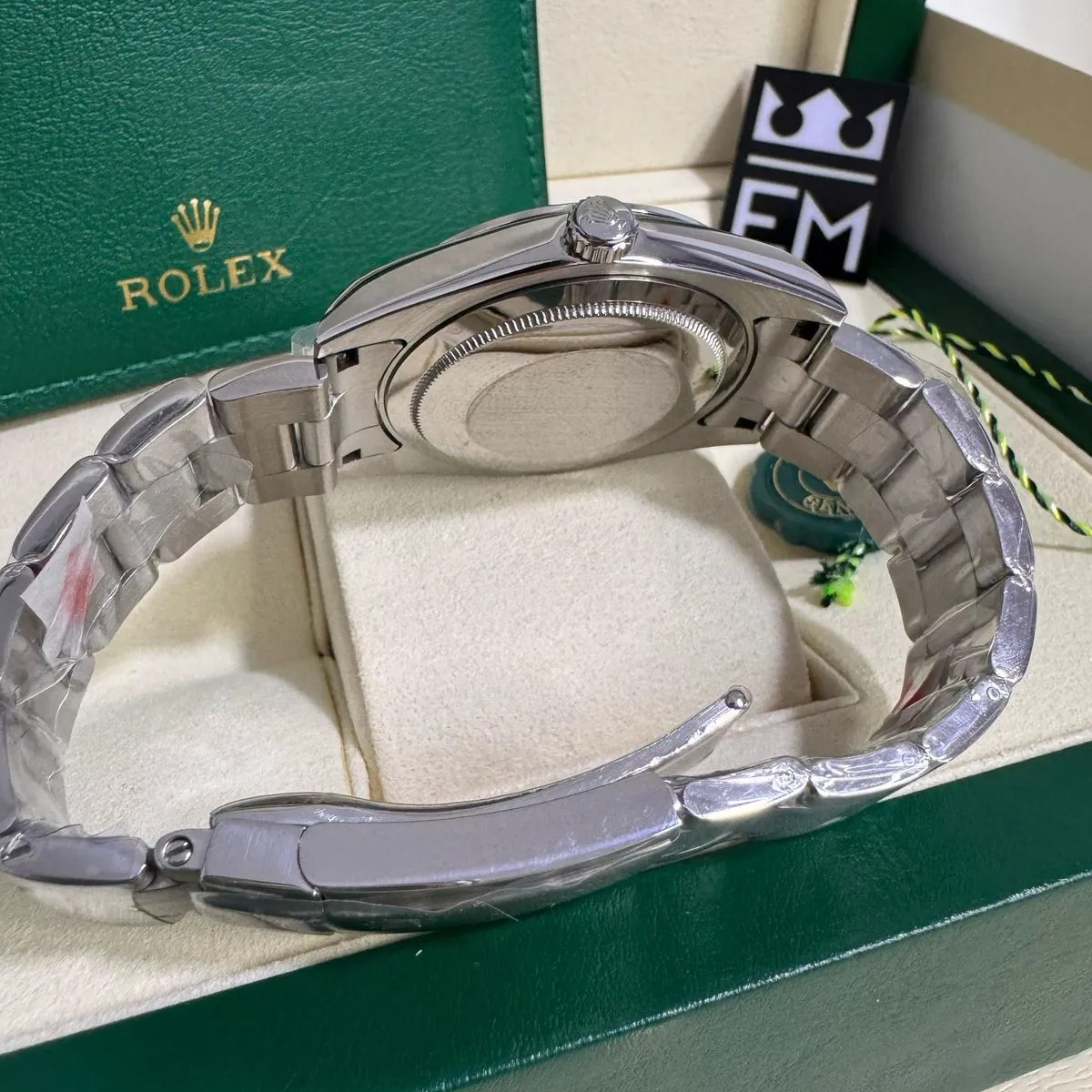 Rolex Oyster Perpetual 41 – Gelbes Zifferblatt
