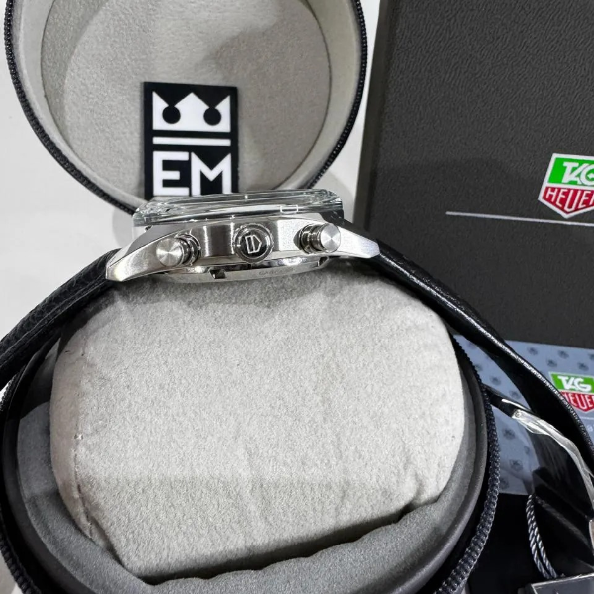 TAG Heuer Carrera Chronograph – Schwarz/Silber – Lederarmband