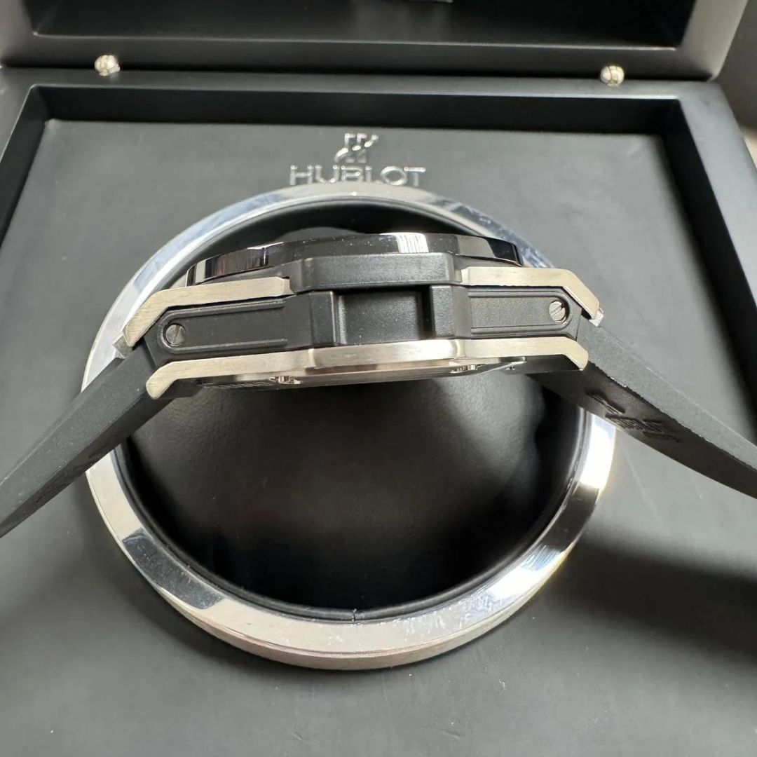 Big Bang Unico Schwarz Silber Skeleton