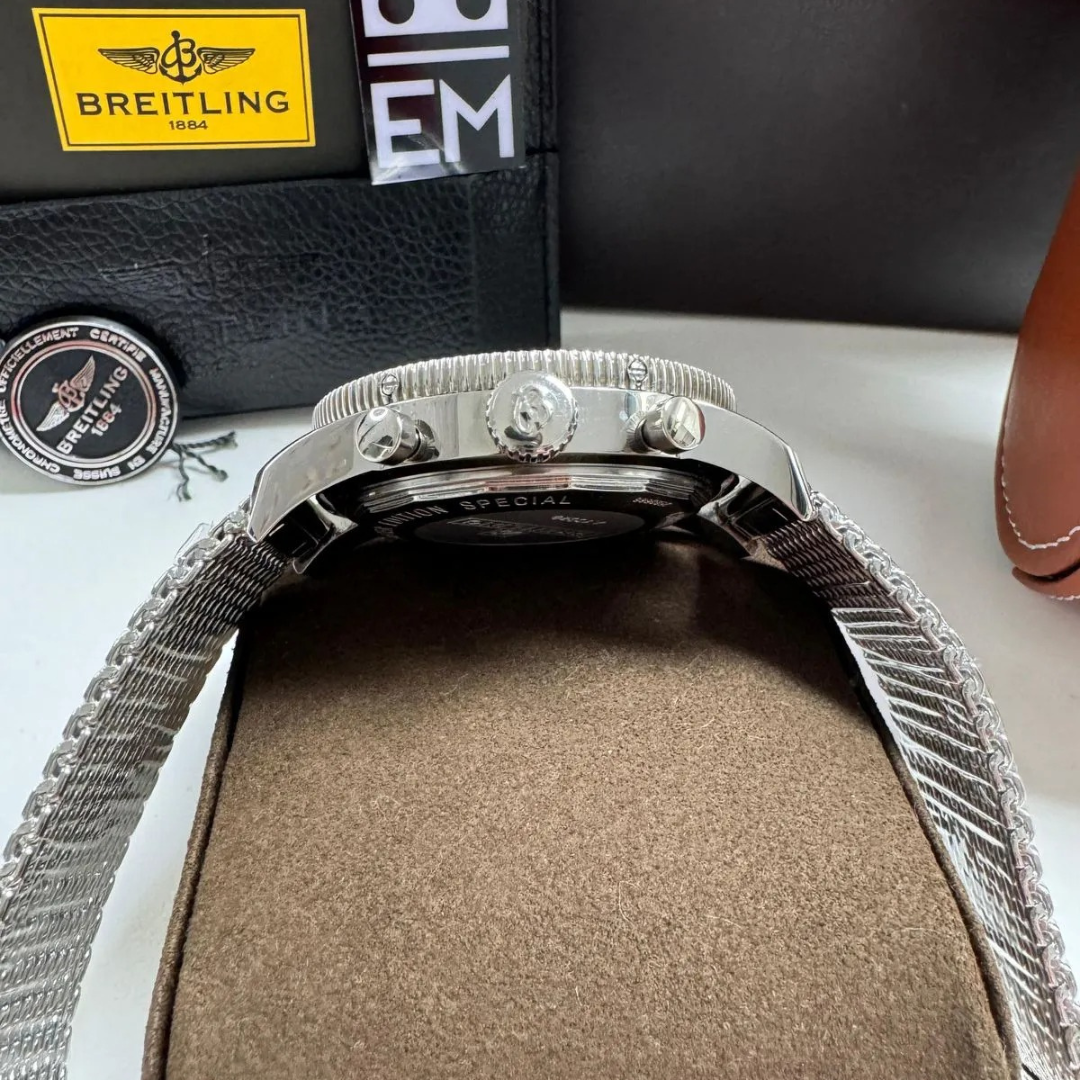 Breitling SuperOcean Chronograph Blau