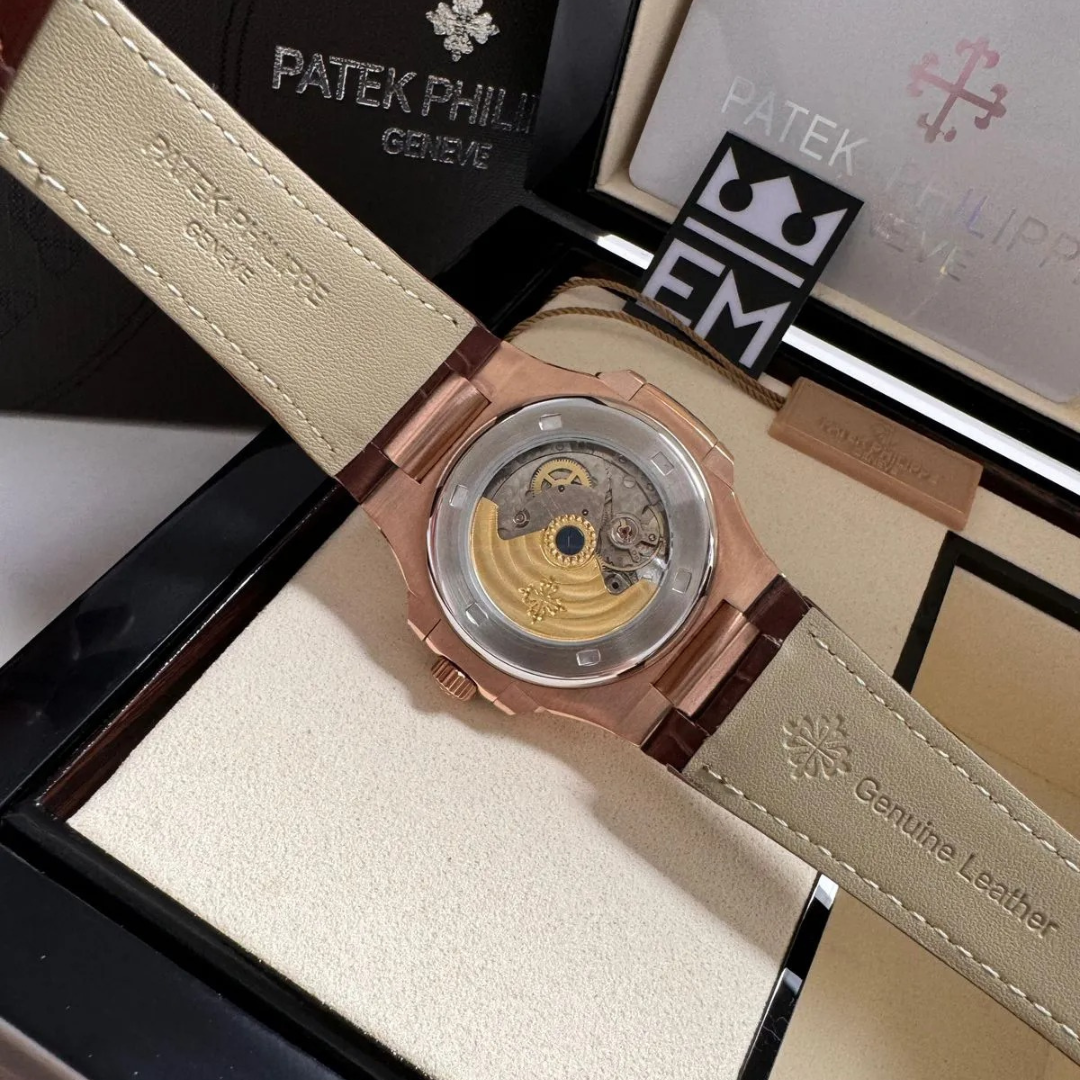Patek Philippe Nautilus Roségold Braun Automatik