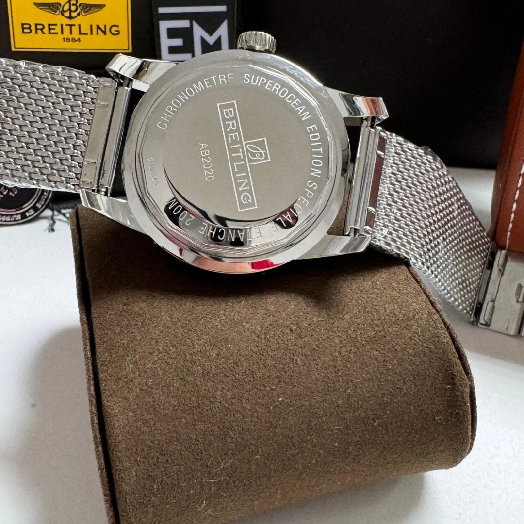 Breitling Superocean Blau Automatik