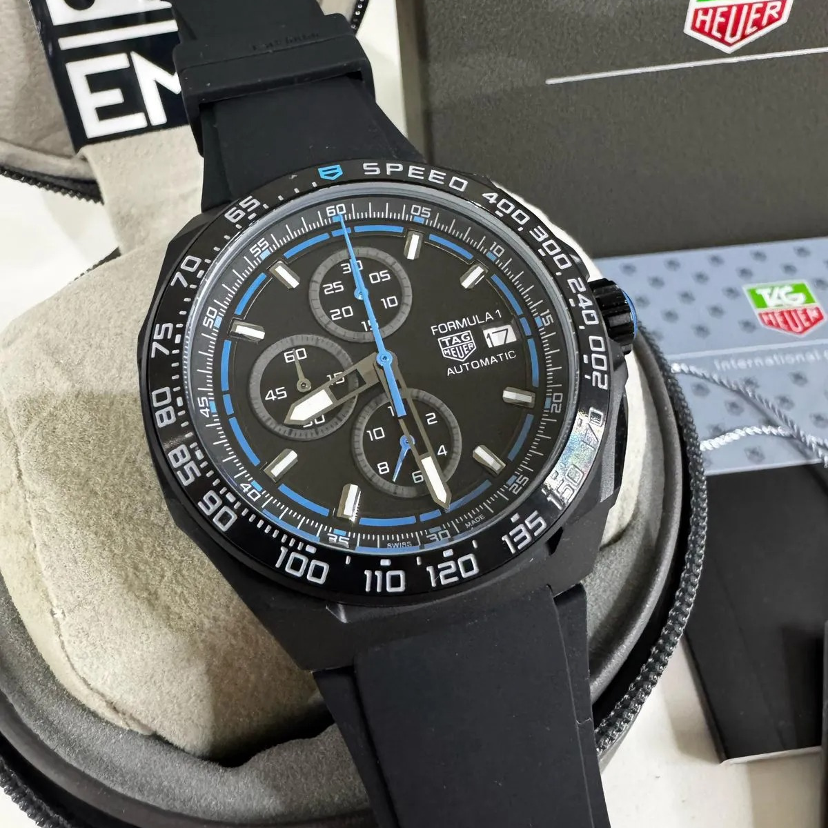 TAG Heuer Formula 1 Automatik Chronograph – Schwarz Blau