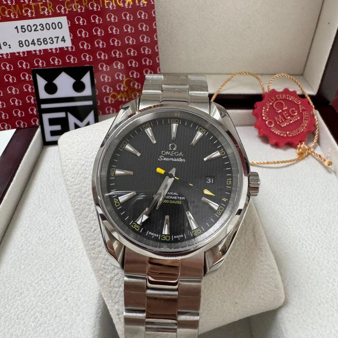 Omega Seamaster Aqua Terra > 15.000 GAUSS (Black/Yellow Dial)