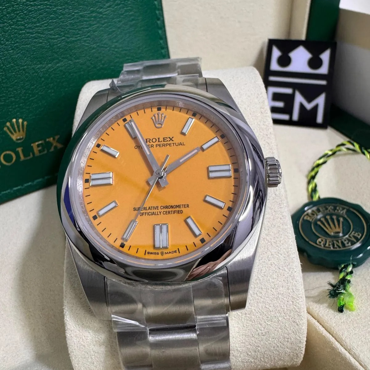 Rolex Oyster Perpetual 41 – Gelbes Zifferblatt
