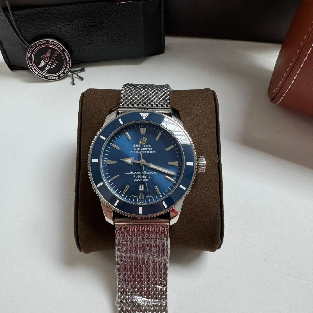 Breitling Superocean Blau Automatik