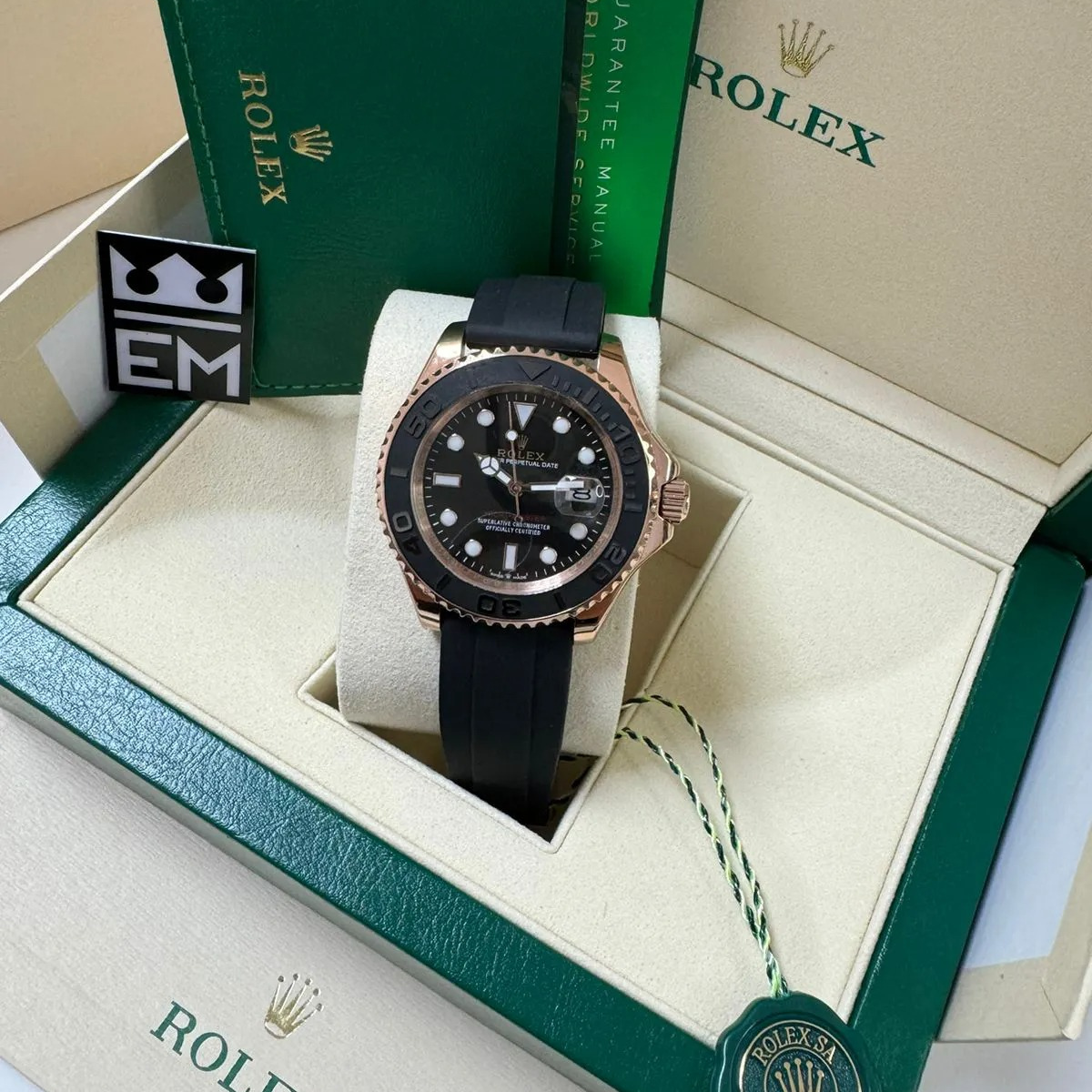 Rolex Yacht-Master 40 – Schwarzes Zifferblatt – Oysterflex