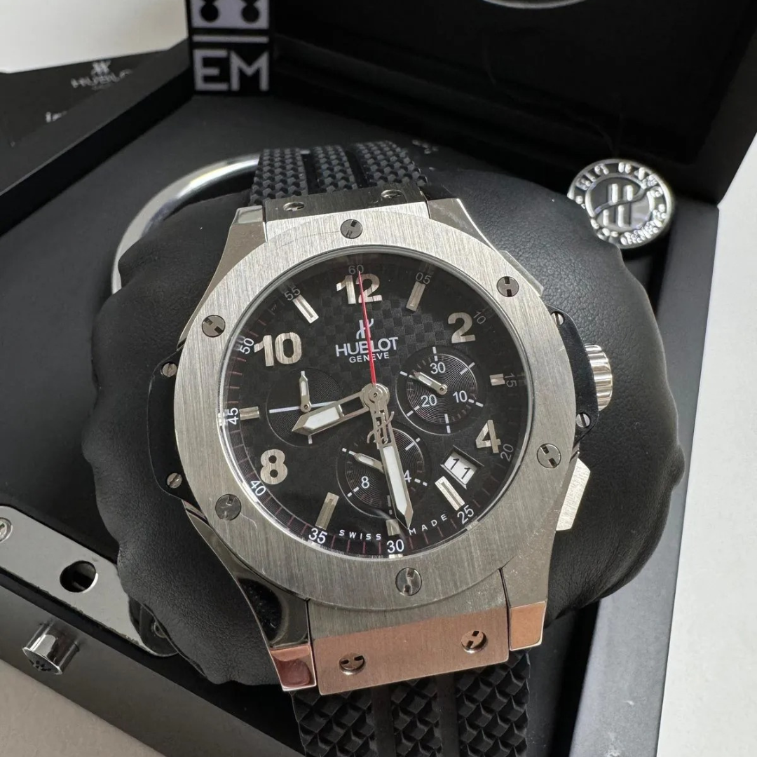 Hublot Big Bang Classic Silber Carbon