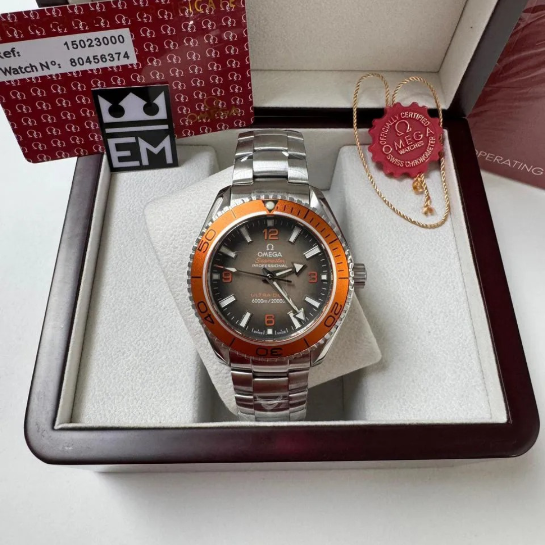 Omega Seamaster Ultra Deep – Orange/Stahl