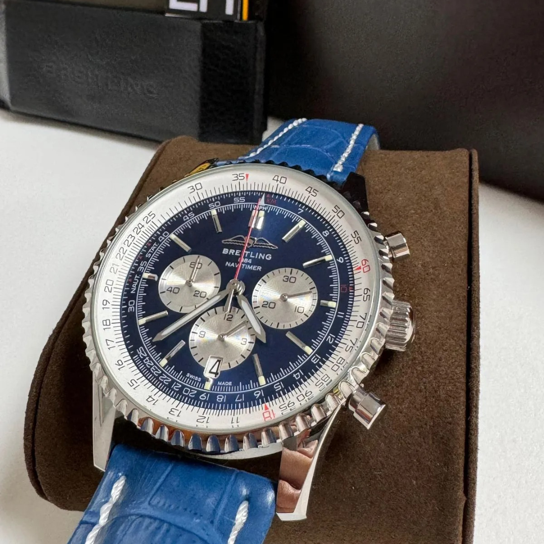 Breitling Navitimer Blau Leder