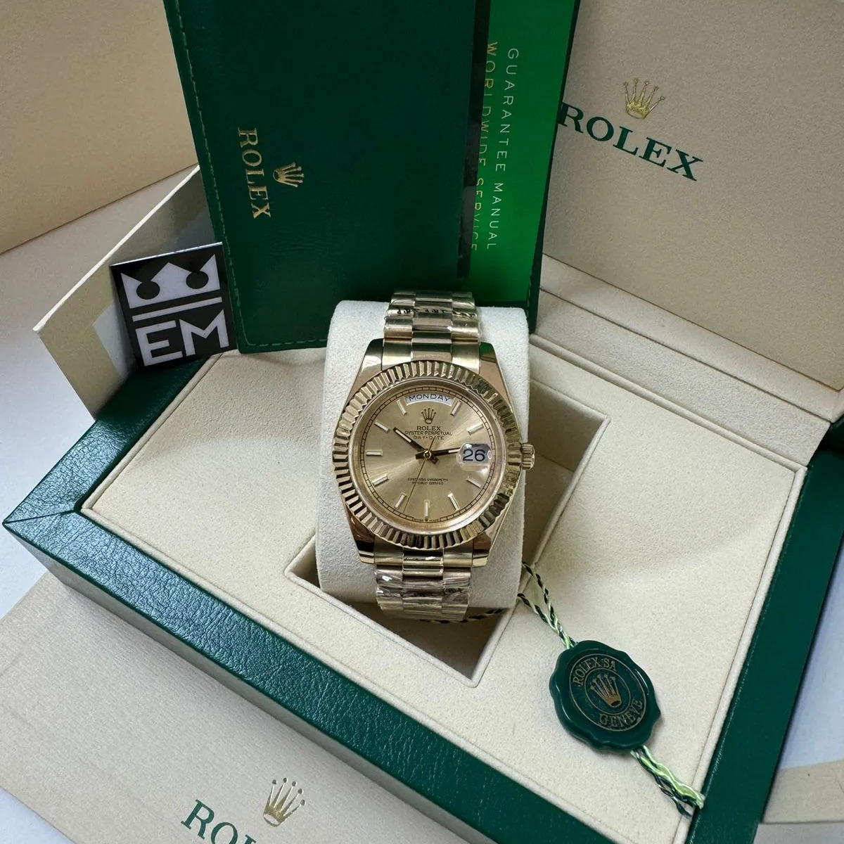 Rolex Day-Date 40 – Champagnerfarbenes Zifferblatt
