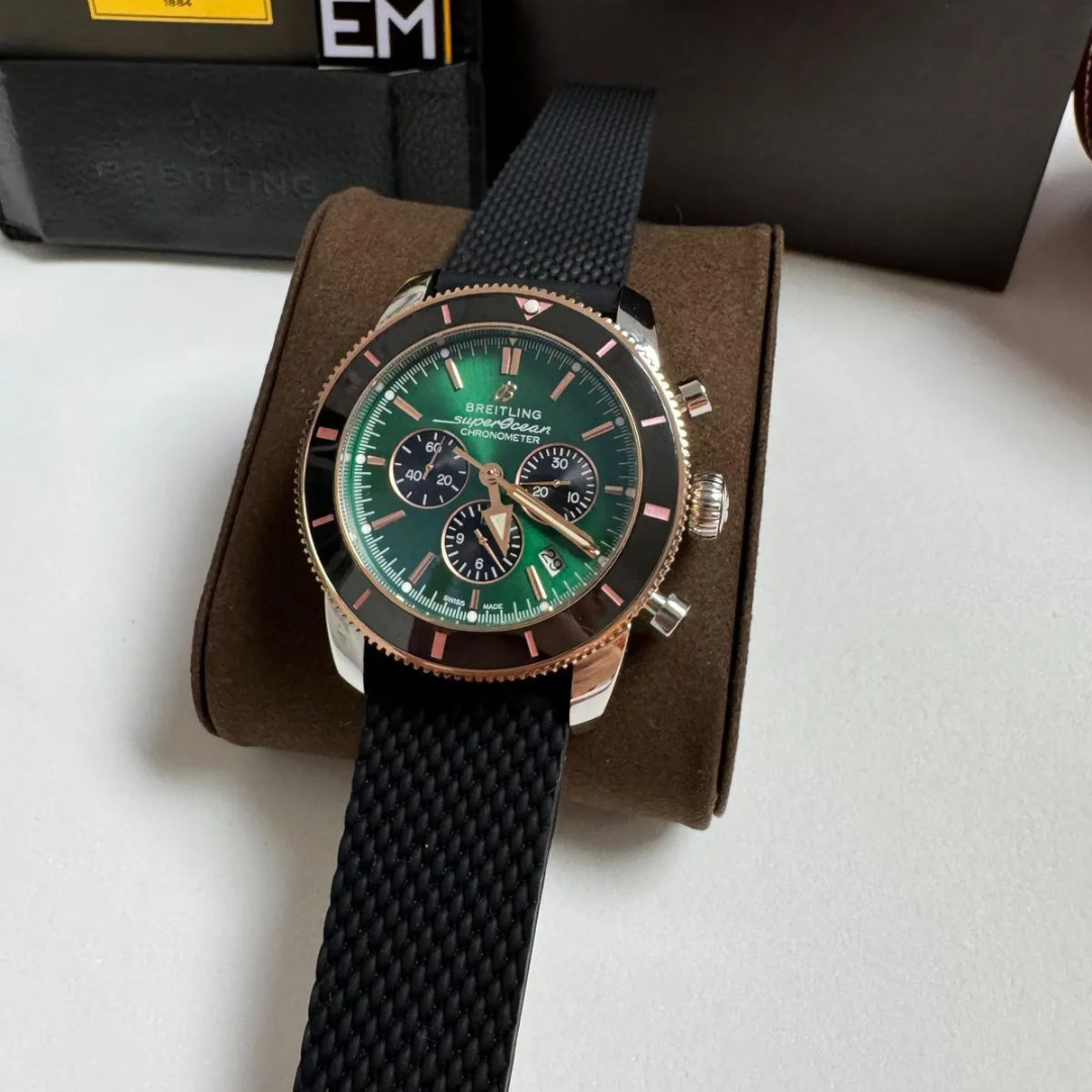 Breitling Avenger Black Steel Schwarz