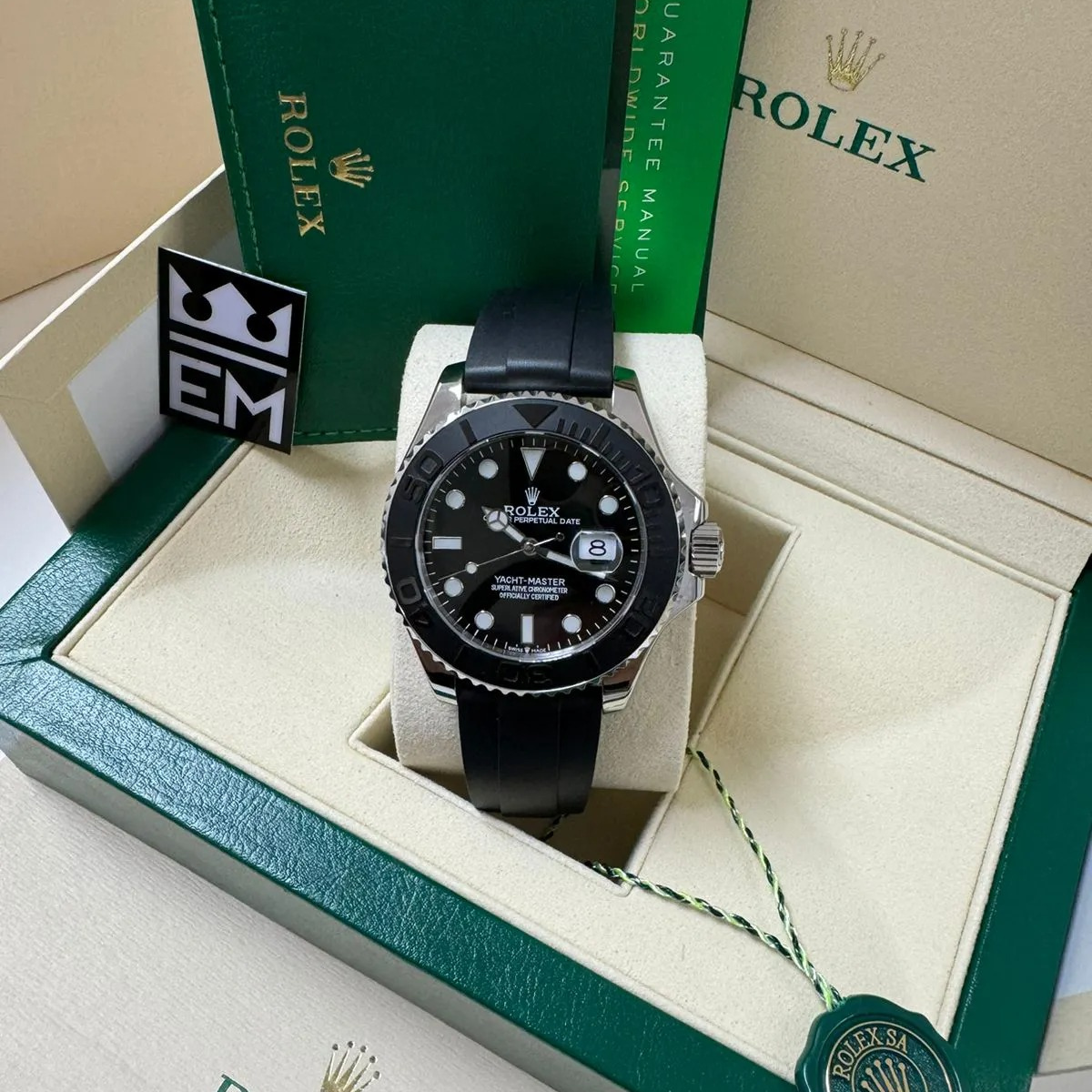 Rolex Yacht-Master 42 – Schwarzes Zifferblatt – Oysterflex