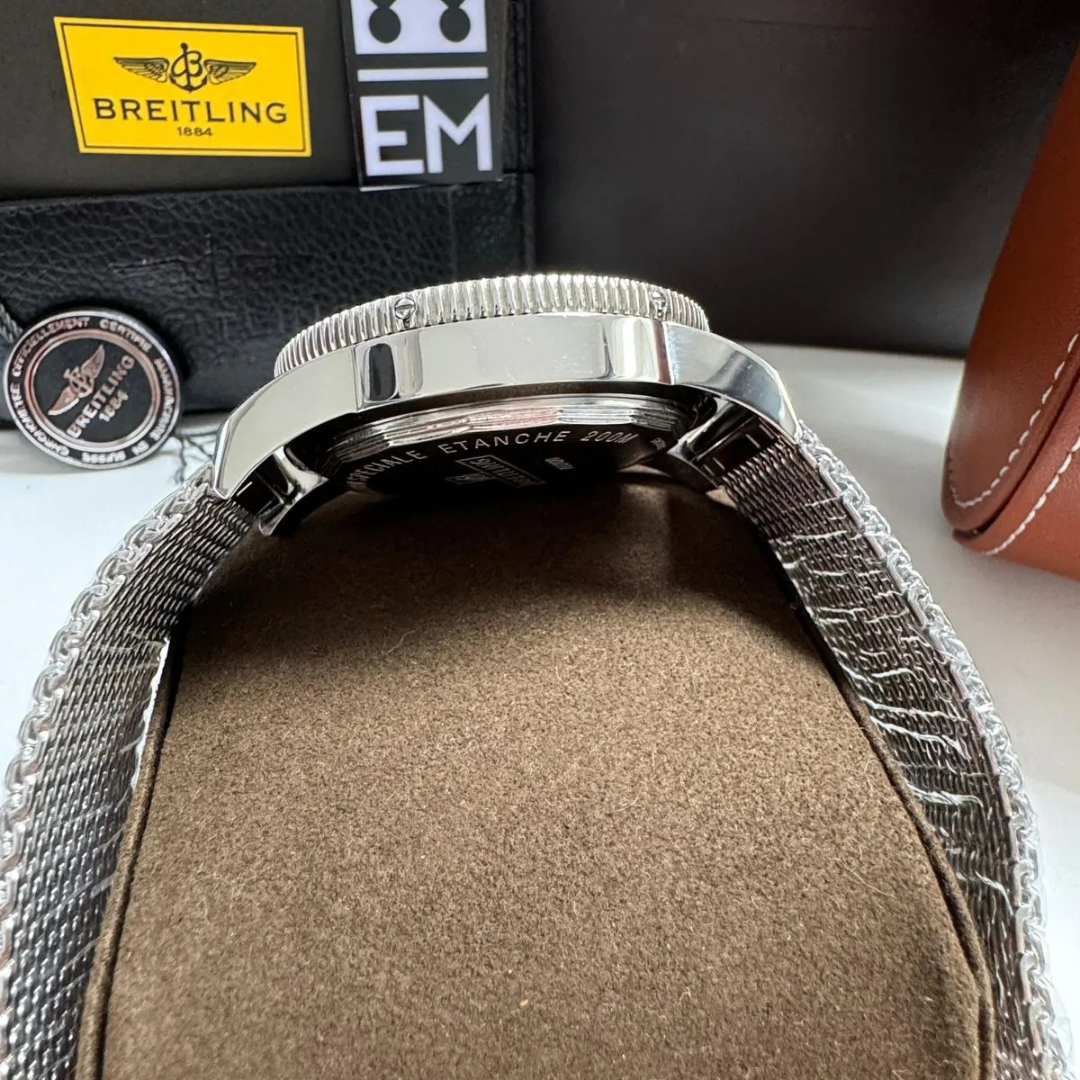 Breitling Superocean Blau Automatik