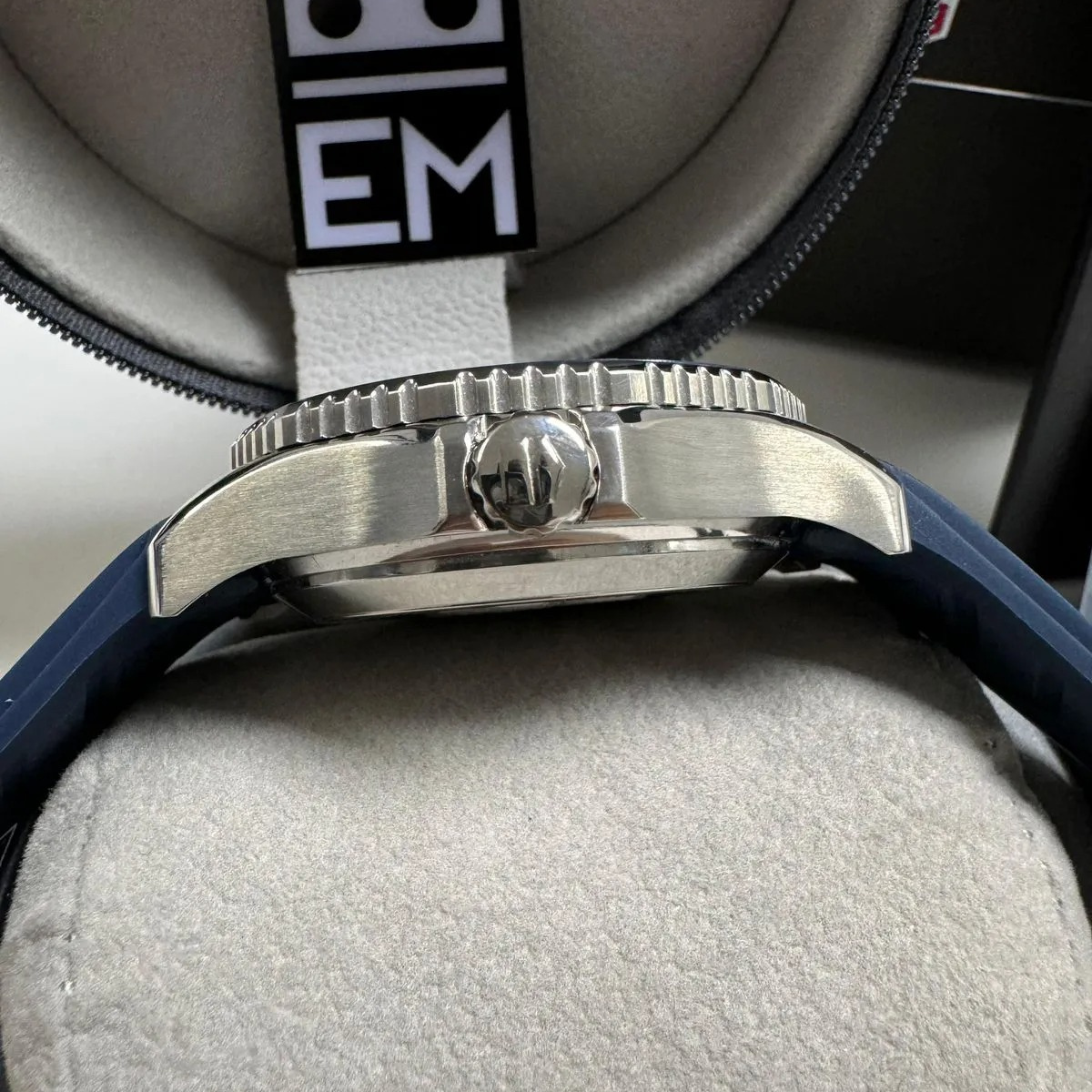 TAG Heuer Aquaracer Blau Chronometer 300M Kautschukband