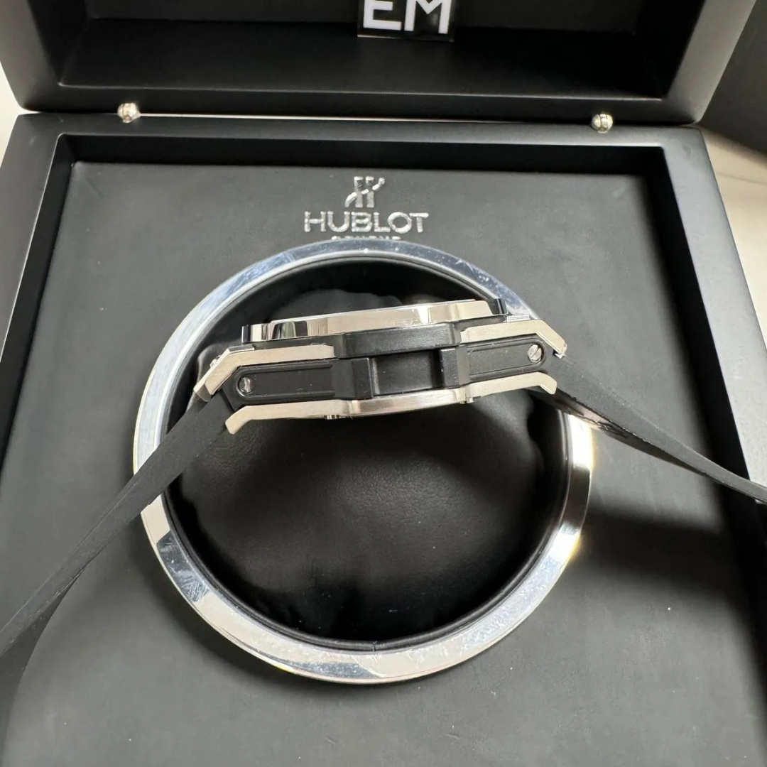 Hublot Big Bang Unico Titan Schwarz Skeleton