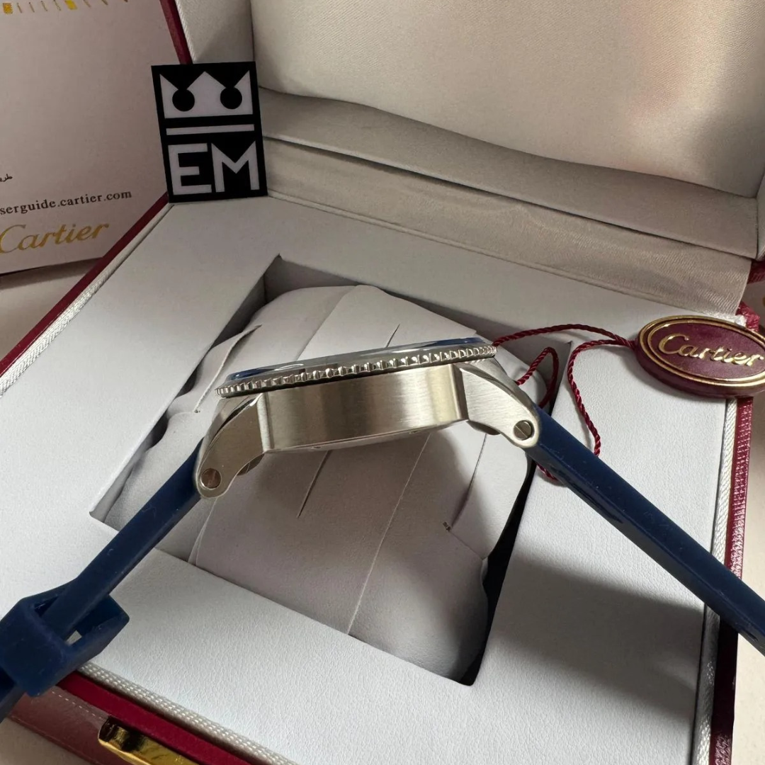 Cartier Ronde Bleu Diver Blau