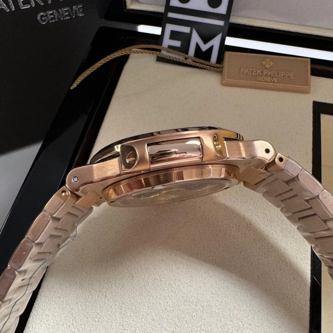 Patek Philippe Nautilus Roségold Automatik
