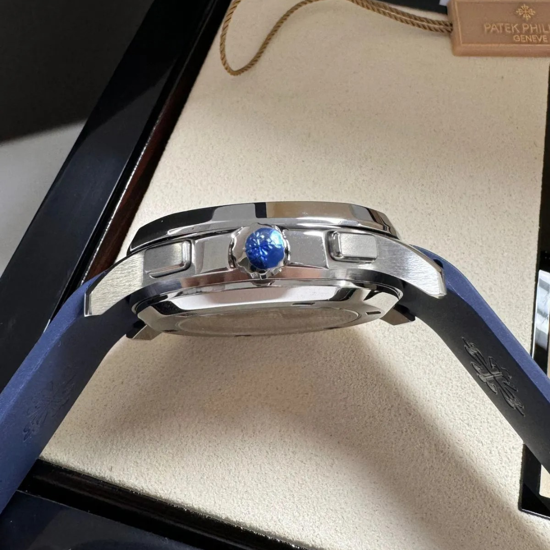 Patek Philippe Aquanaut Chronograph Blau
