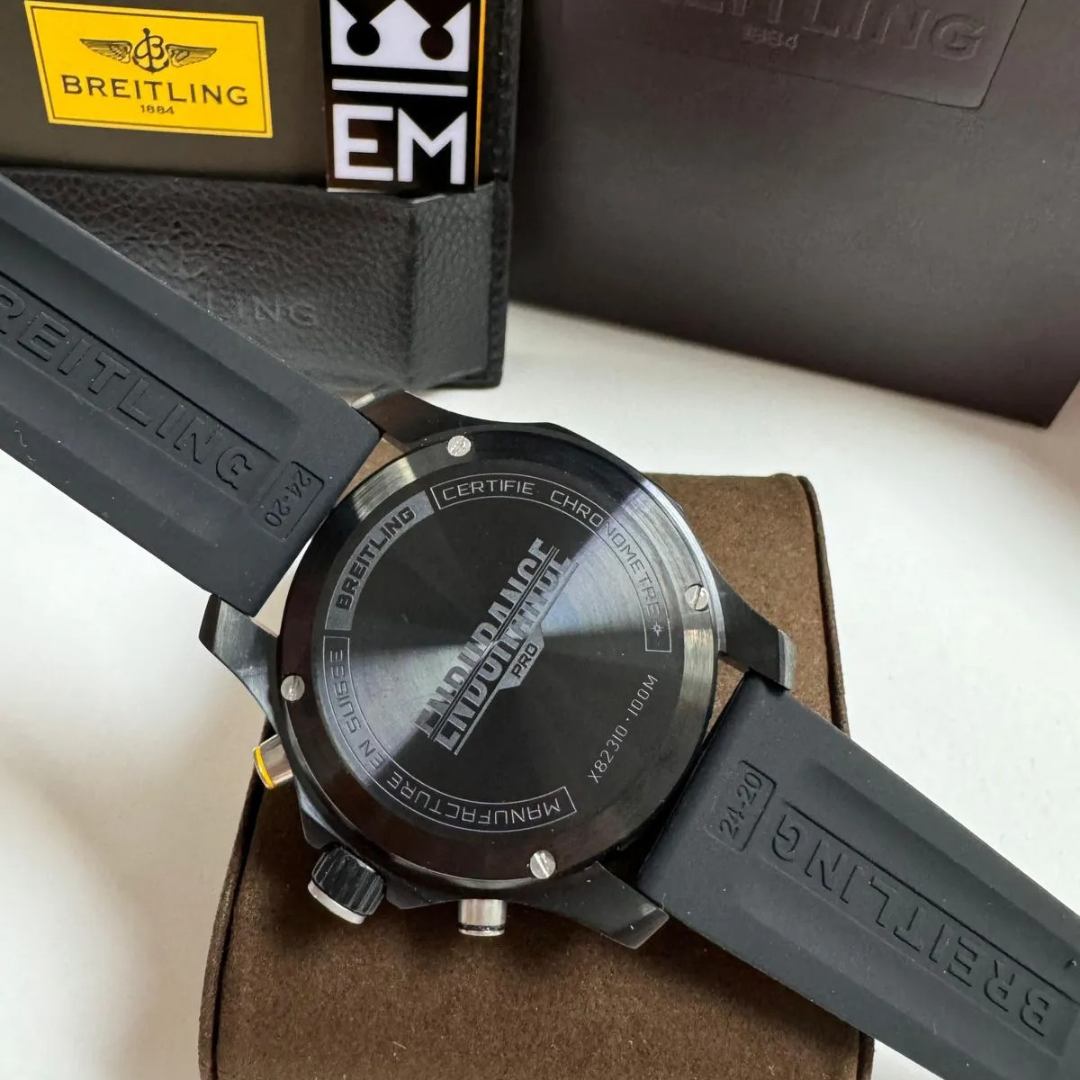 Breitling Endurance Pro Schwarz