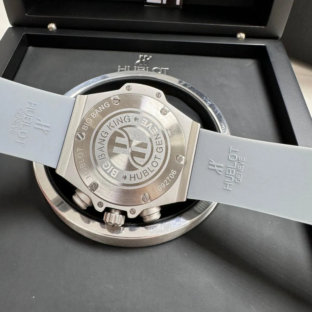 Hublot Big Bang Unico Silber Grau Skeleton